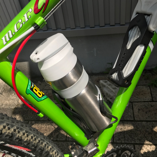 サーモス 自転車 ボトル
