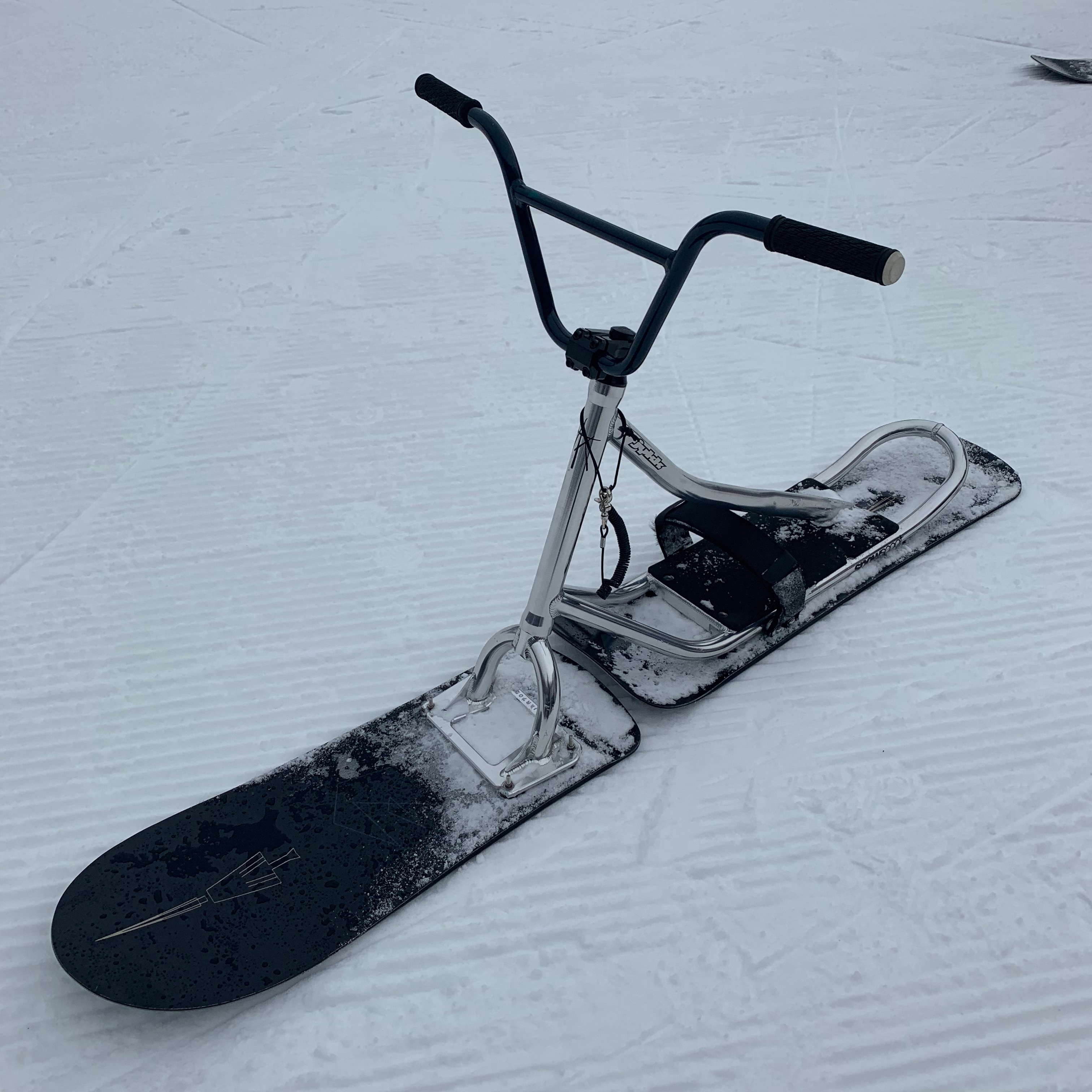 SNOWSCOOT 動画 スノースクート最新ボードセット TORINITY-SSSTテストライドムービー | TOOLATE SPORTS  トゥーレイトスポーツ 富山の自転車店 スノースクートプロショップ