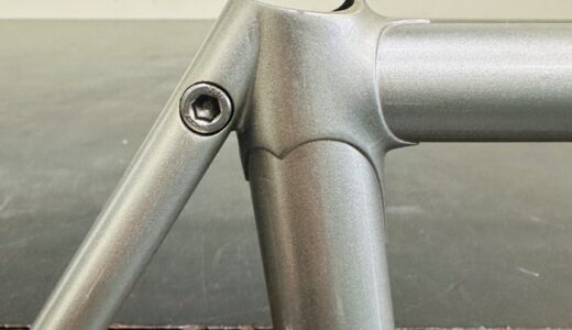 作業日誌：NJS IRIBEの大きめピストフレームを街乗りカスタム｜シルバー車体の組み上げ開始