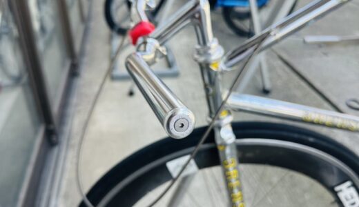 自転車ハンドルバーにグリップをつけない　「グリップレススタイル」とニットーのバーエンド EC-02の相性抜群です