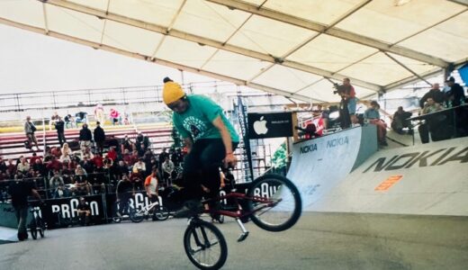 当店サポートライダーのBMXフラットランドライダーの光岡健二が北日本新聞さんの取材を受けました。