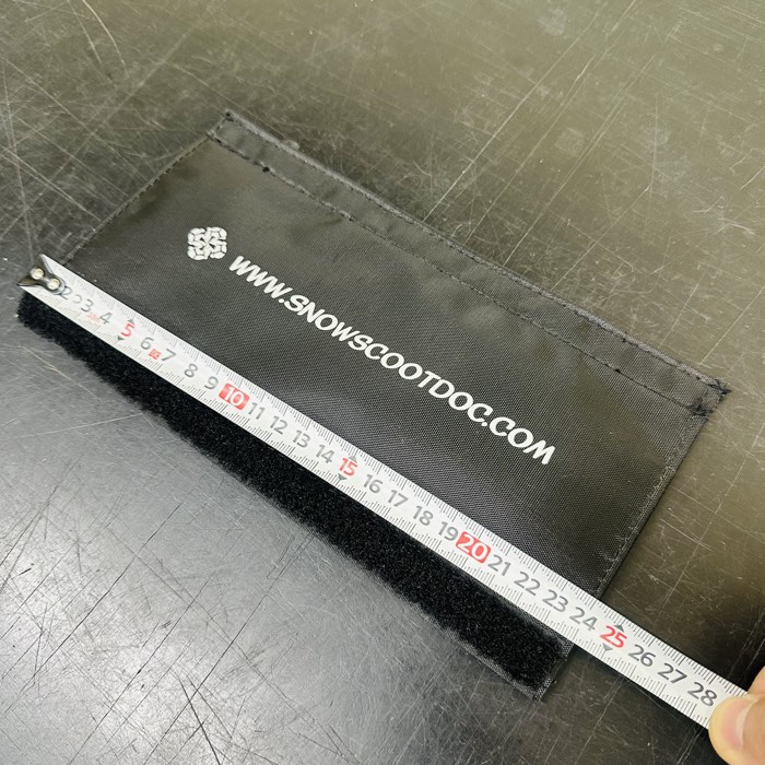 メジャーを添えたハンドルバーパッド