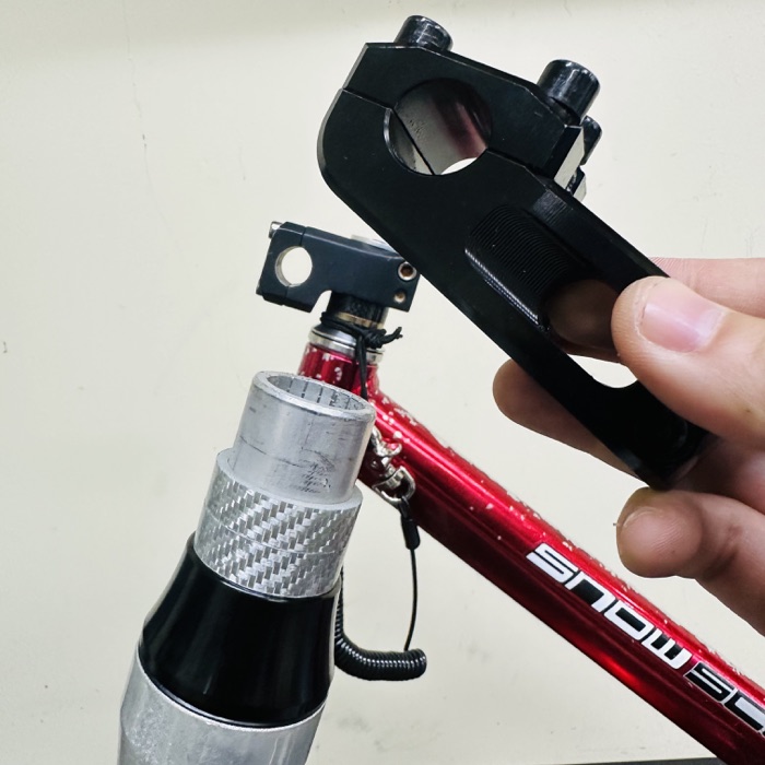 AR ver4.2にトップロードステムを取り付ける作業とカーボンスペーサー