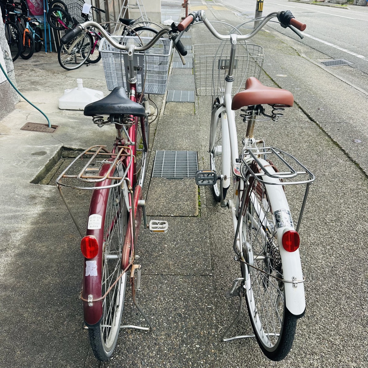 ビジネス利用にご用意したカゴ付きシティサイクル2台
