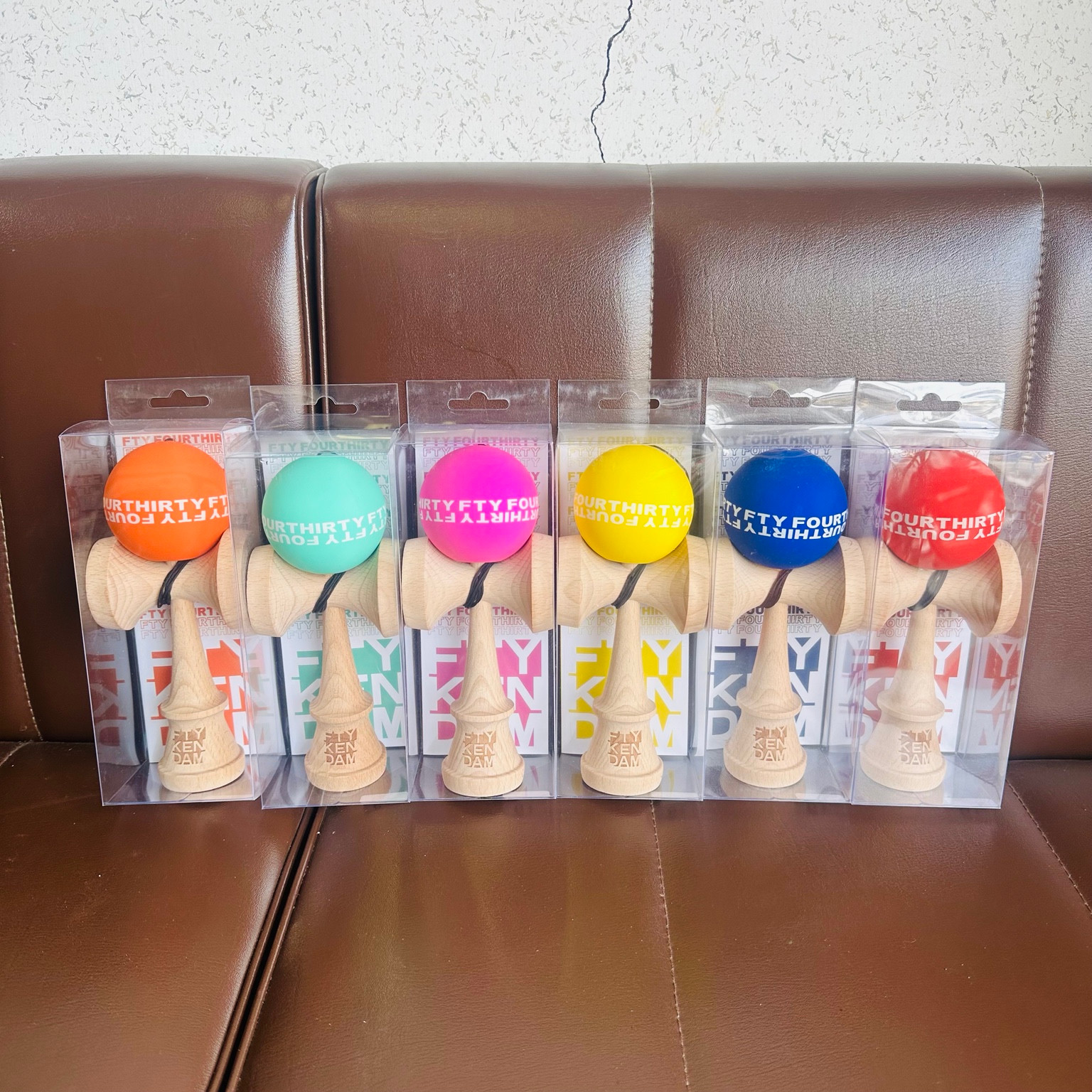 FTY KENDAMA COLORS 6色の全景