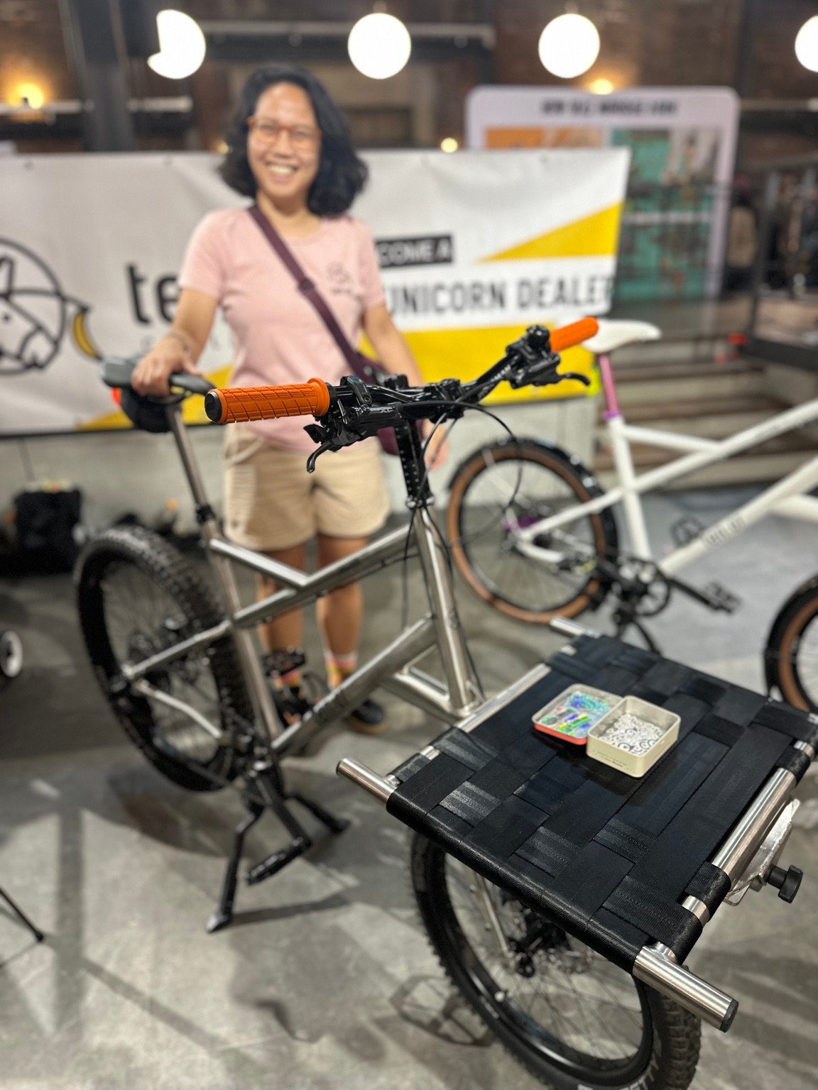 フロントラック付き自転車